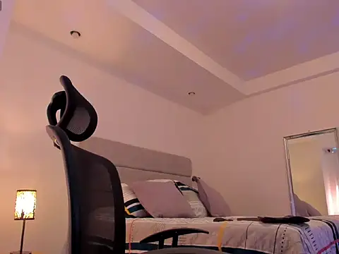 Snapshot of chris_morgan7 chatting on 02/10/26, 10:25 chris morgan7 online show from 02/10/26, 10:25