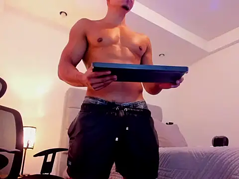 chris morgan7 online show from 03/31/26, 03:45