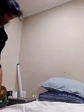 Snapshot of sexykajol2001 chatting on 02/11/26, 10:04 sexykajol2001 online show from 02/11/26, 10:04