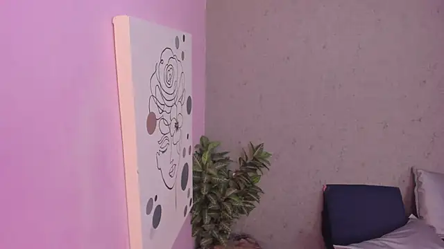 lil miia online show from 04/28/26, 07:08