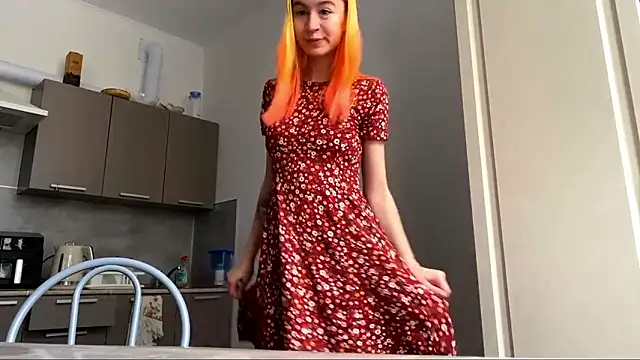 Snapshot of EmilyHein chatting on 02/28/26, 06:25 EmilyHein online show from 02/28/26, 06:25