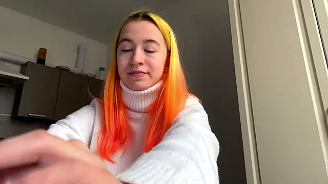 Snapshot of EmilyHein chatting on 03/02/26, 07:15 EmilyHein online show from 03/02/26, 07:15