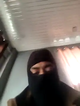 Snapshot of newtube0 chatting on 02/10/26, 10:30 newtube0 online show from 02/10/26, 10:30