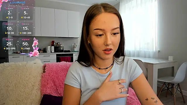 Snapshot of G0od_girl chatting on 03/01/26, 08:38 G0od girl online show from 03/01/26, 08:38