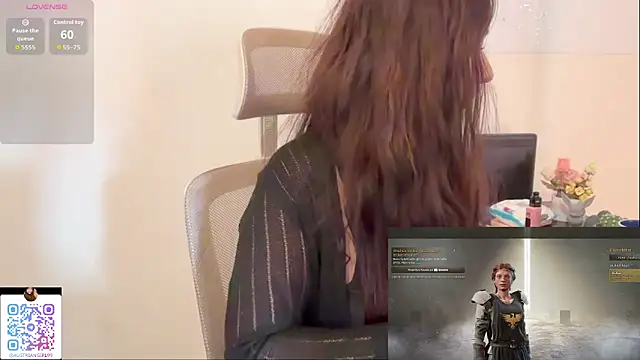 AustrianGirl99AtWork online show from 04/14/26, 03:18