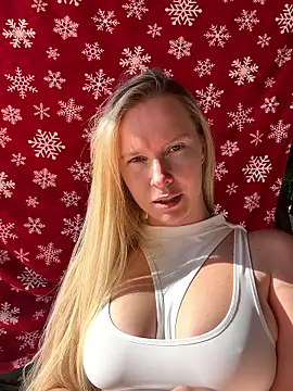 Ellie-rosee online show from 03/02/26, 07:15