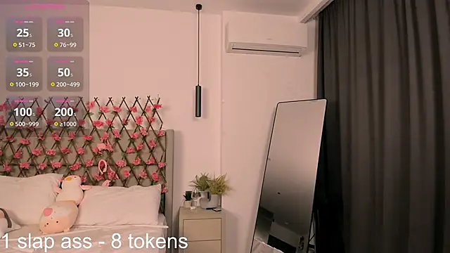 Luna Starlight online show from 03/05/26, 10:06