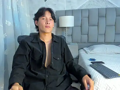 SalvatoreBenford online show from 02/03/26, 05:16