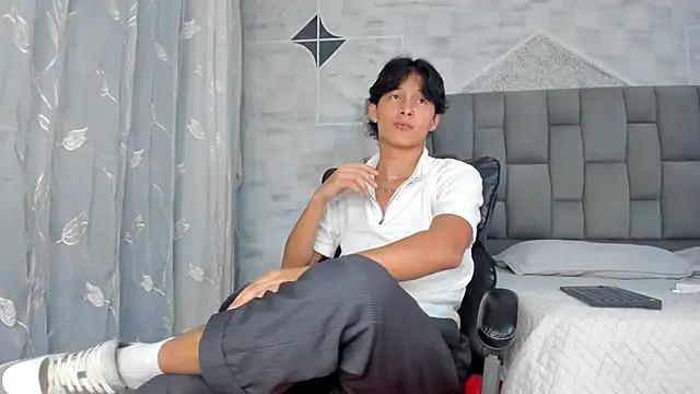 SalvatoreBenford online show from 02/05/26, 05:01