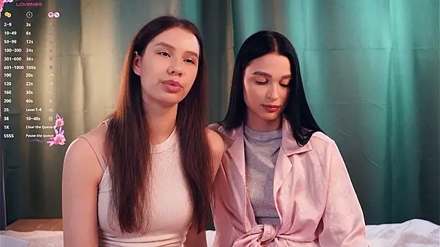 Snapshot of ZofiaSoshnik chatting on 02/03/26, 07:35 ZofiaSoshnik online show from 02/03/26, 07:35