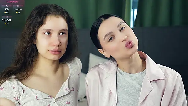 Snapshot of ZofiaSoshnik chatting on 02/20/26, 07:10 ZofiaSoshnik online show from 02/20/26, 07:10