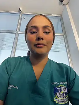 Snapshot of Noa_Harper- chatting on 02/14/26, 08:49 Noa Harper- online show from 02/14/26, 08:49