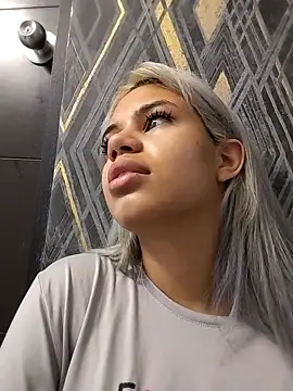 AlanaHouston online show from 02/26/26, 12:15