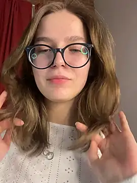 Snapshot of MyKittySayMeow chatting on 02/25/26, 08:40 MyKittySayMeow online show from 02/25/26, 08:40