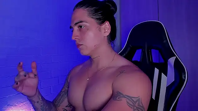 Snapshot of Cry_Duran chatting on 02/01/26, 01:59 Cry Duran online show from 02/01/26, 01:59