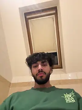 Snapshot of Sloppyking6969 chatting on 02/19/26, 02:29 Sloppyking6969 online show from 02/19/26, 02:29