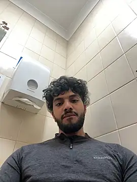 Snapshot of Sloppyking6969 chatting on 02/21/26, 02:56 Sloppyking6969 online show from 02/21/26, 02:56