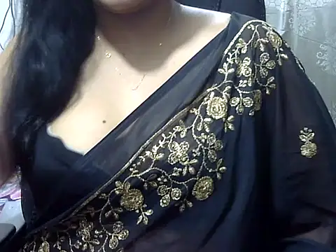 Snapshot of SumaiyaSultana chatting on 07/15/26, 04:45 SumaiyaSultana online show from 07/15/26, 04:45
