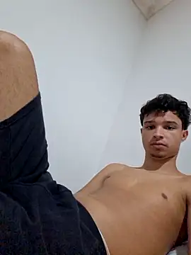 Snapshot of Junior8964 chatting on 02/17/26, 01:57 Junior8964 online show from 02/17/26, 01:57