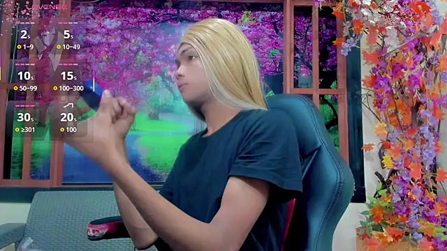 Karol Vanessa   online show from 04/23/26, 11:20