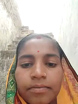 Snapshot of Gungun_thakur chatting on 02/20/26, 08:16 Gungun thakur online show from 02/20/26, 08:16