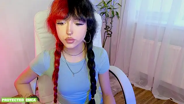 Snapshot of __Amiraa chatting on 02/22/26, 01:09 Amiraa online show from 02/22/26, 01:09