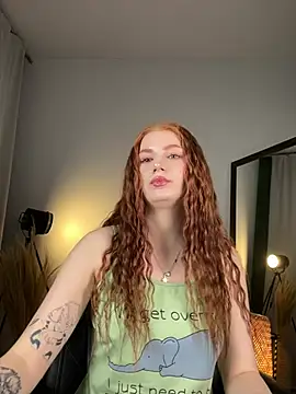 Snapshot of MiraBoom chatting on 01/31/26, 10:08 MiraBoom online show from 01/31/26, 10:08