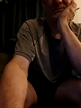 Snapshot of sexy_hottie_guy chatting on 06/15/26, 04:47 sexy hottie guy online show from 06/15/26, 04:47
