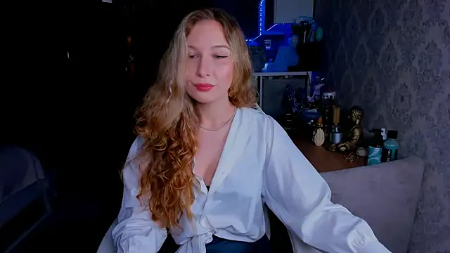 Snapshot of Marcellis_Charm chatting on 02/21/26, 05:47 Marcellis Charm online show from 02/21/26, 05:47