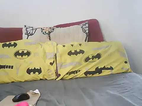 minniemoreee online show from 02/19/26, 09:05