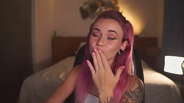 Sarah Pink online show from 04/09/26, 02:11