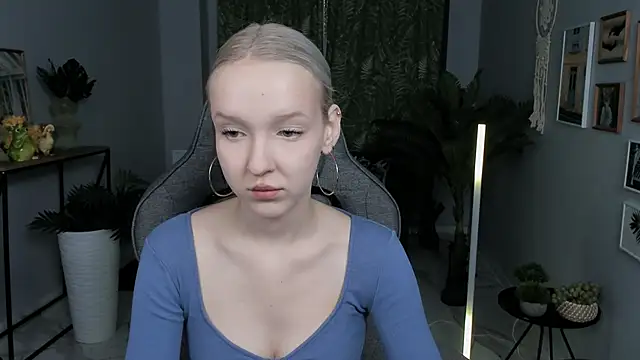 MaoqiBeverly online show from 03/20/26, 06:29