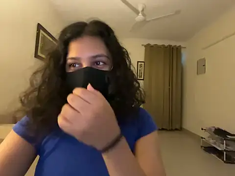 Anna girl22 online show from 06/07/26, 02:54
