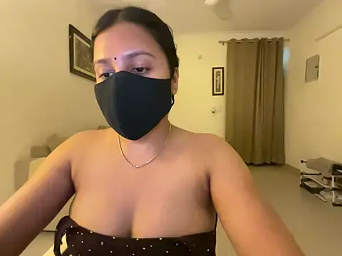 Snapshot of Anna_girl22 chatting on 07/28/26, 03:21 Anna girl22 online show from 07/28/26, 03:21