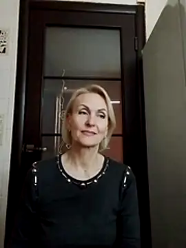 MichelleSolis online show from 04/01/26, 03:53