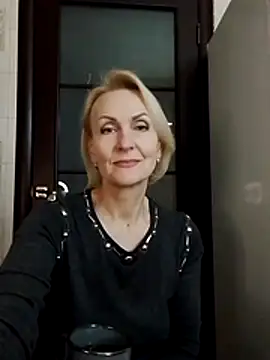 MichelleSolis online show from 04/09/26, 03:28