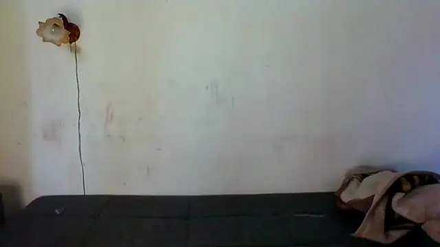 Snapshot of NickiKisinger chatting on 02/19/26, 07:04 NickiKisinger online show from 02/19/26, 07:04