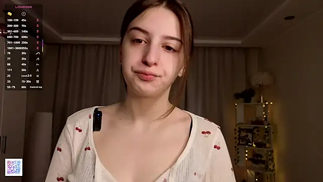 LeanneDinkle online show from 04/08/26, 04:23