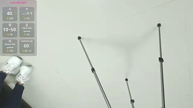 Snapshot of Karla_94 chatting on 02/15/26, 11:41 Karla 94 online show from 02/15/26, 11:41