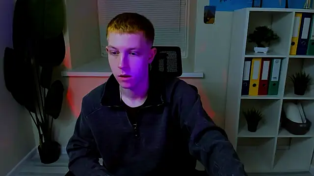 Snapshot of Dylan_Norton chatting on 02/20/26, 10:27 Dylan Norton online show from 02/20/26, 10:27