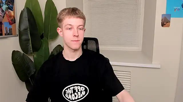 Dylan Norton online show from 04/22/26, 03:02