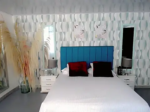 Kathalinasantana online show from 02/15/26, 02:03