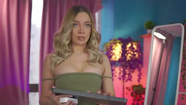 NadyaBlue online show from 03/02/26, 05:19