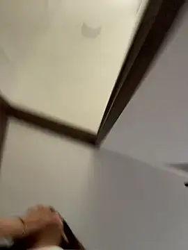 Snapshot of alison_parkerr26 chatting on 03/02/26, 05:20 alison parkerr26 online show from 03/02/26, 05:20