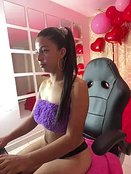 Snapshot of miarouse88 chatting on 02/26/26, 03:33 miarouse88 online show from 02/26/26, 03:33