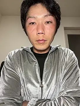 K0U-123 online show from 03/11/26, 01:39