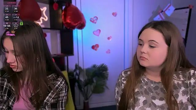 Snapshot of arianaa_cat chatting on 02/24/26, 11:47 arianaa cat online show from 02/24/26, 11:47