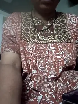 Snapshot of Annuhot143 chatting on 02/19/26, 02:51 Annuhot143 online show from 02/19/26, 02:51