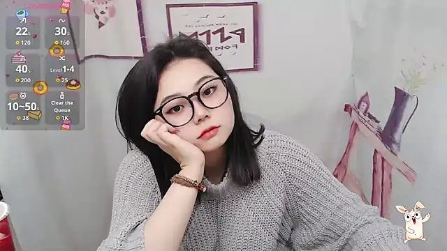 Snapshot of NN053 chatting on 02/04/26, 09:15 NN053 online show from 02/04/26, 09:15