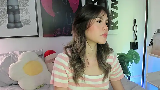 Hey lucy   online show from 04/29/26, 11:25